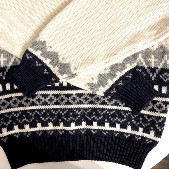 Vintage Cozy Knit Reindeer Sweater 100% Wool - Picture 6 of 13